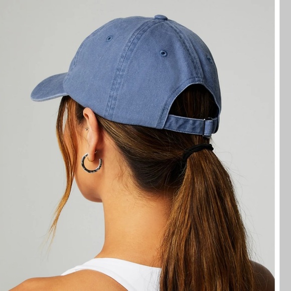 Fabletics dad hat - Picture 3 of 4
